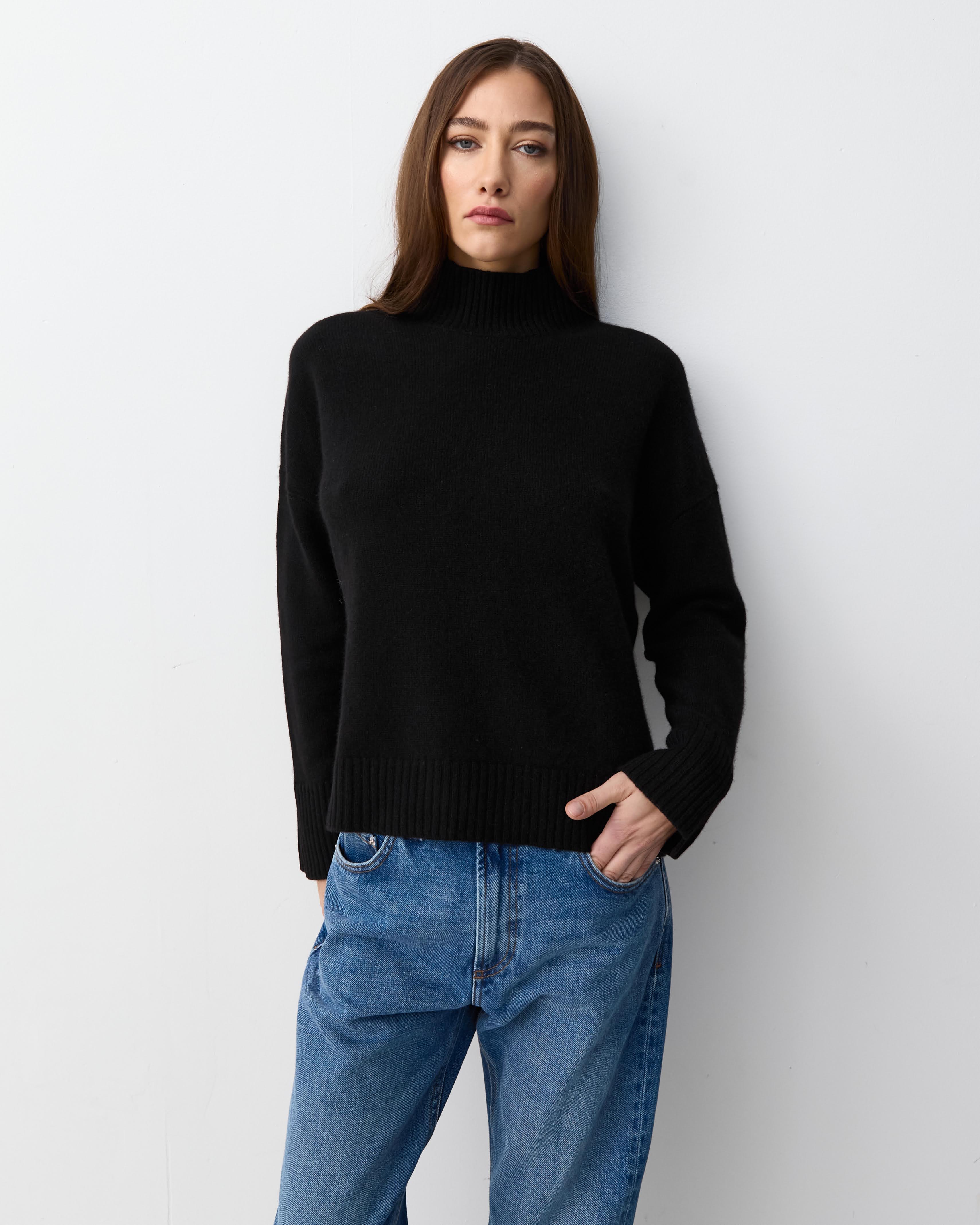 【えみやん13】+CLOTHET Mock Neck Knit ブラック えみやん13】+CLOTHET Mock Neck Knit ブラック L/S Mock Neck Knit